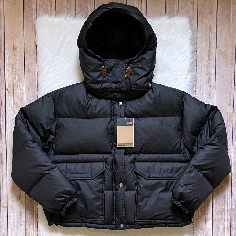 The North Face Women’s 71 Sierra Down Short Black Jacket - Picture 2 of 8